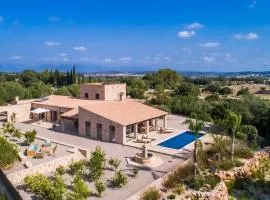 La Fuente De Montuiri