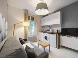 Cozy studio for 2 people Lyon 8