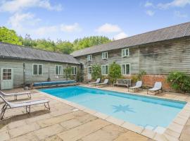 4 Bed in Hartest oc-w32685, hotel i Hartest