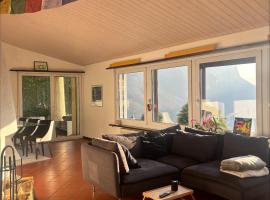 Villa Lake View and Relax, Lago di Lugano, hotel en Rovio