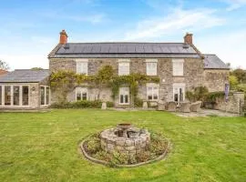 5 Bed in Bleadney oc-r33959