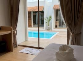 The Pool House Koh Lanta – hotel w mieście Ko Lanta