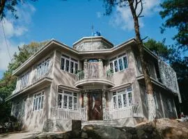 Betbet & Zaza Woodhills Homestay