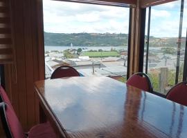 Cabaña piedra azul, Hotel in Dalcahue