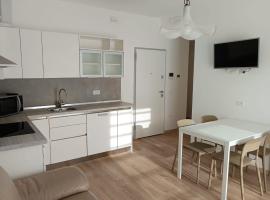 appartamenti Sole & Luna, hotel a Dro