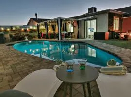 Lunar - Old Town, Heated Pool, 2 Kings, Game Room, Hot tub,