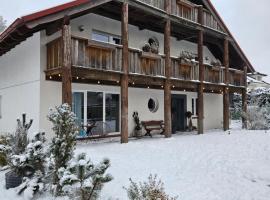 Dwór pod Sosnami Kaszuby, sauna, hotel a Ostrzyce