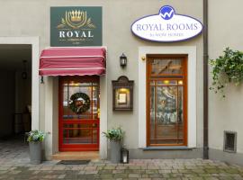 ROYAL ROOMS by WOW HOMES, hotell i Poznań