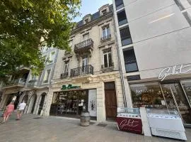 Le Petit Briand - Le Champ de Mars