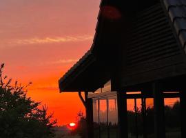 Pakarklių sodyba, Hotel in Šeiminiškiai