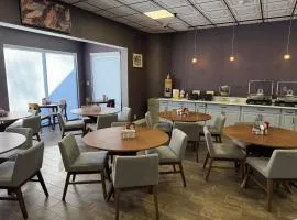 Cambridge Hotel - Kansas City