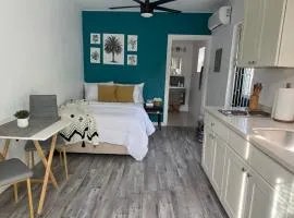 Gratitude House - Studio