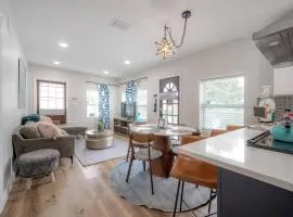 Casablanca in The Hghts-Hot Tub Bikes Chill Vibes