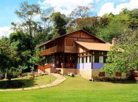 Pousada Canto do Papagaio, hotel din Aiuruoca