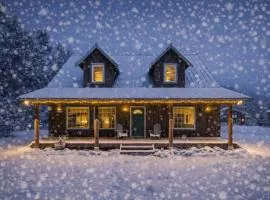 Farmhouse in Plain by NW Comfy Cabins