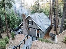 The Little Dipper Cabin