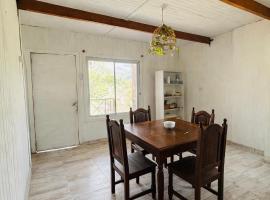 Cabaña Sol e Terra โรงแรมในเอลโมญาร์