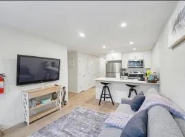 Luxury brand new 1 Bedroom Townhome