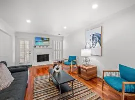 Near Marietta Sq • Grill • Patio • Workspace