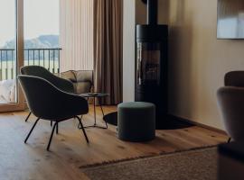 sona Suites Allgäu - Suite Harmonie - Sauna & Bergblick, hotel em Wiggensbach