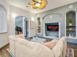 Cypress Gem, Cozy, Central & Pet-Friendly Retreat