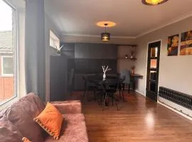 2 Bedroom Flat in Mossley Hill, Liverpool