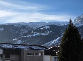 Sonnige ruhige Ferienwohnung, hotel in Mels