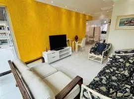 Ap na praia Pitangueiras com 2 vagas Guarujá apartamento