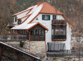 Chalet Elsa Murau Austria, hotel di Murau