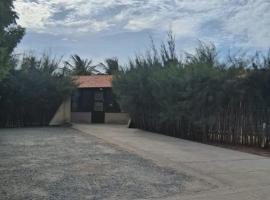 Pousada Nosso Recanto Camocim, hótel í Camocim