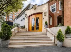 Hotel Portón de la Cabrera