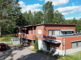 Majatalo Villanen, Hotel in Längelmäki
