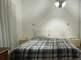 Hotel la fenice, Hotel in Cattolica