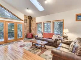 Scenic Creekside Retreat! Rocky Mountain Cabin