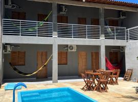 Pousada encantos de morro branco، فندق في بيبيريبي