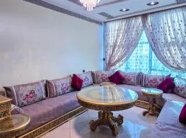 Abraj Dubai - Premium 3BR Stay in Heart of Larache