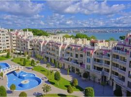 Above the Sea Luxury Apartment, Hotel in Warna