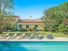 Provencal Villa With Pool In Collobrières