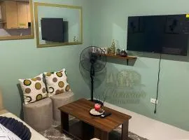 Refreshing 1BR Hideaway with Open-Air Balcony