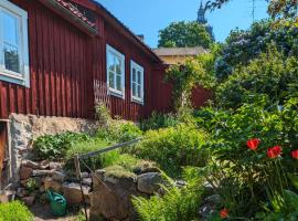 3 person holiday home in STRÄNGNÄS, Hotel in Strängnäs