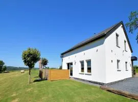 Holiday Home in Nadrin Filly with Garden