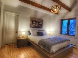 La Pergola-3, hotel in Québec