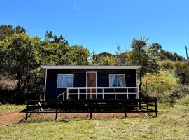 앙쿠드에 위치한 호텔 Cabañita Chilota II a pasos de la playa en Caulín