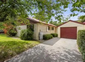 Rees on Reid - Arrowtown Holiday Home