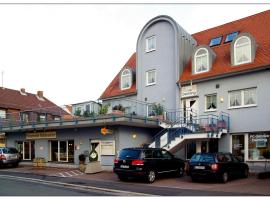 Hotel-Cafe Demling, Hotel in der Nähe vom Flugplatz Giebelstadt - GHF, Randersacker