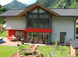 Ferienwohnung Kendler, hotel con estacionamiento en Hüttschlag