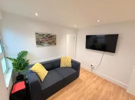 Private 1 Bed Guest House Mansfield