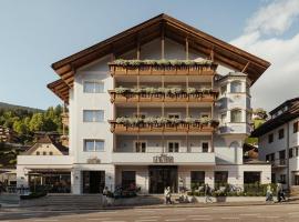 Hotel Genziana, hotel a Ortisei