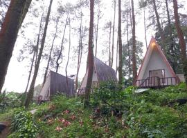 The Nest Park，Prigen的飯店