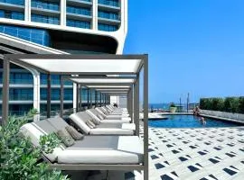 Mercury Suite Luxe Retreat wPool access by ArcoCollection